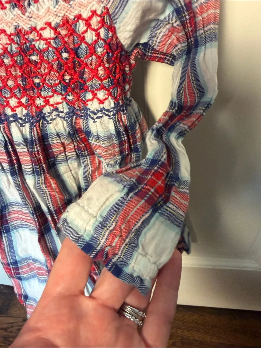 Mini Boden Red & Navy Plaid Smocked Long-Sleeve Lined Dress w/ Stitched Bird
